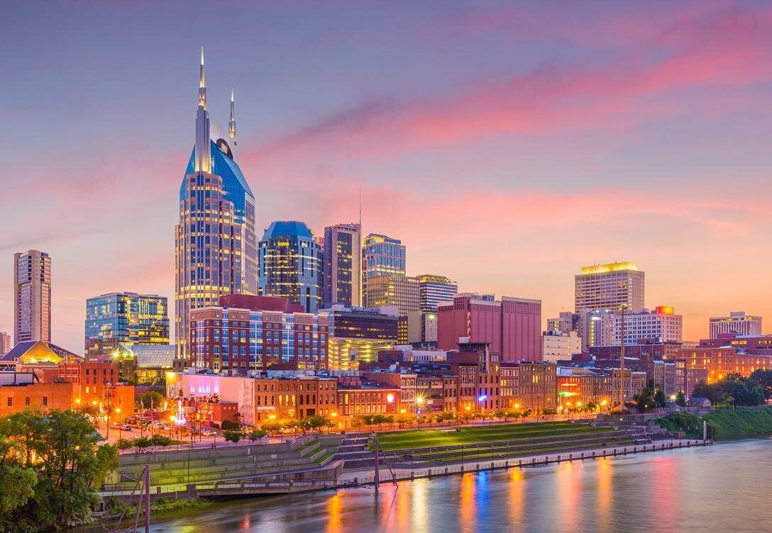 Nashville Tennessee skyline